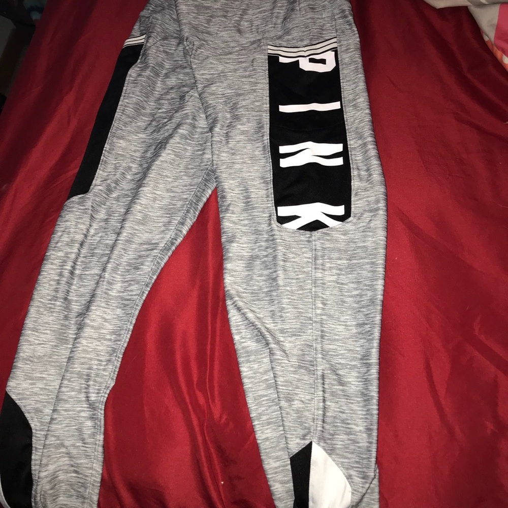 Vs/ pink ultimate leggings
